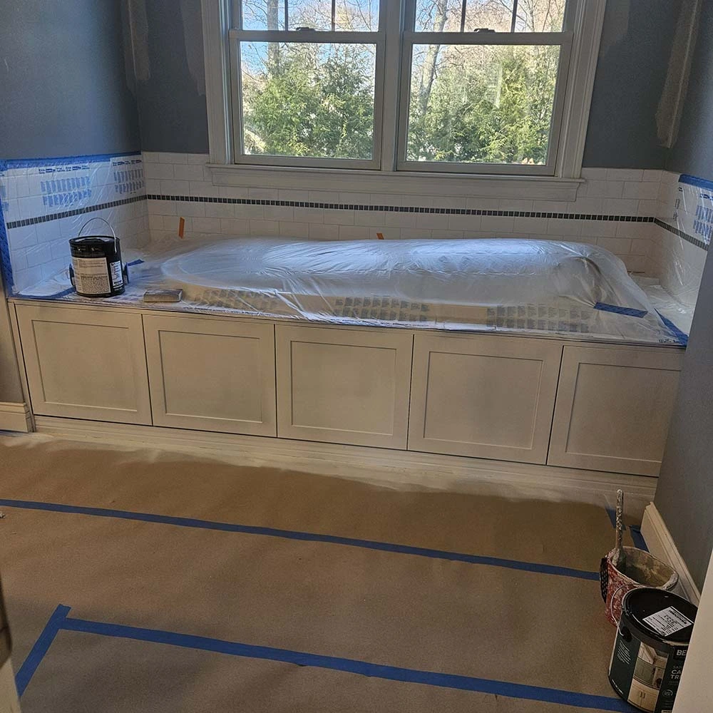 How to Open a Paint Can