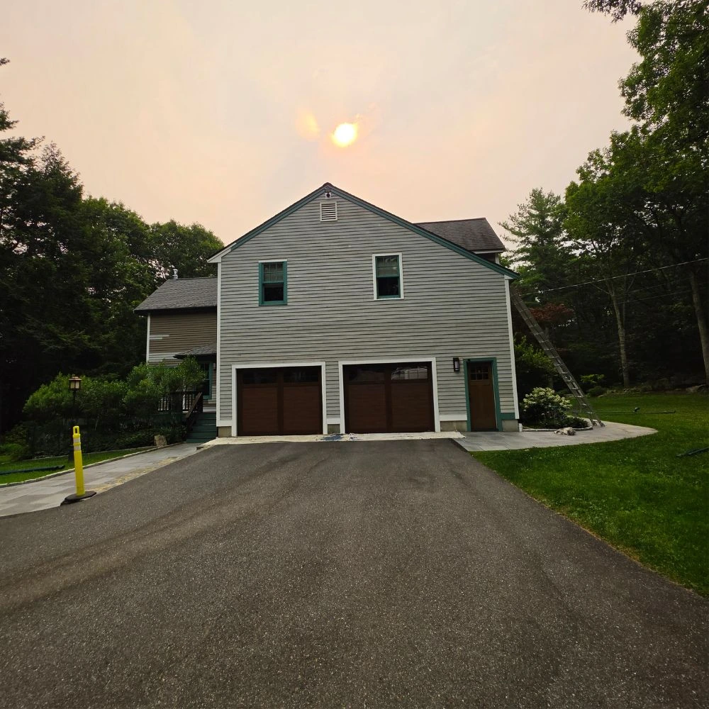 Home 25 How to Remove Oil Stains From Driveway